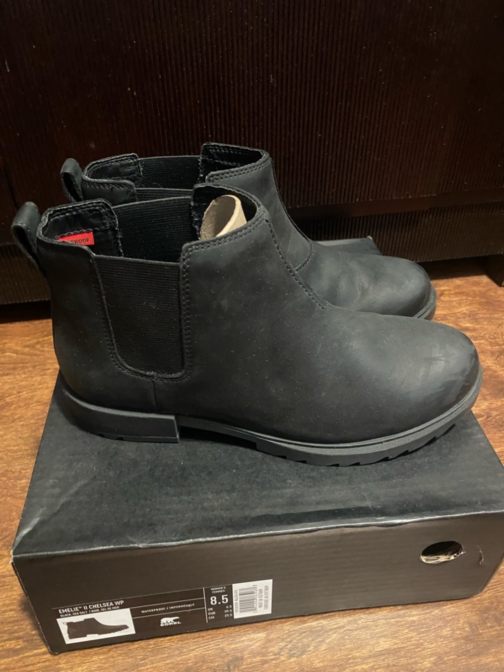 Sorel womens Black Chelsea oChukka Boots - Picture 3 of 7